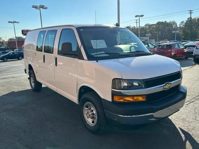 2022 CHEVROLET Express