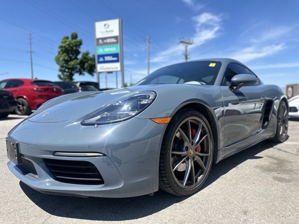 Porsche Cayman