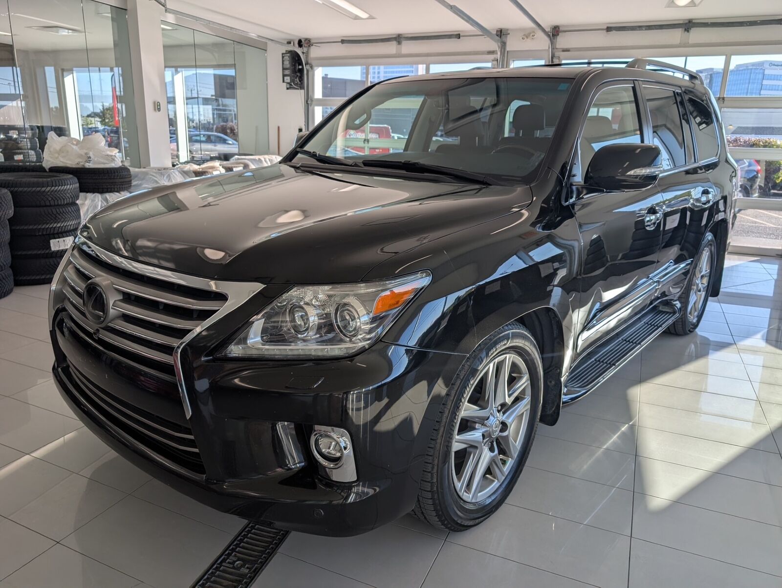 Lexus LX