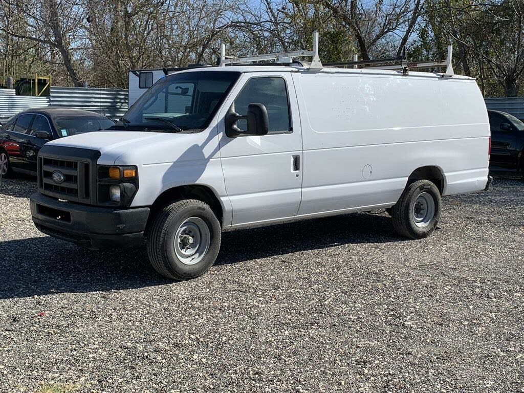 2008 FORD E-250
