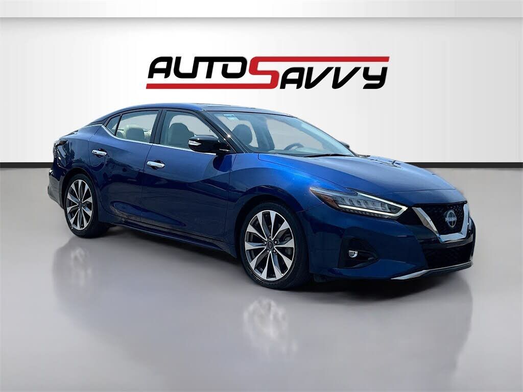 2023 NISSAN Maxima