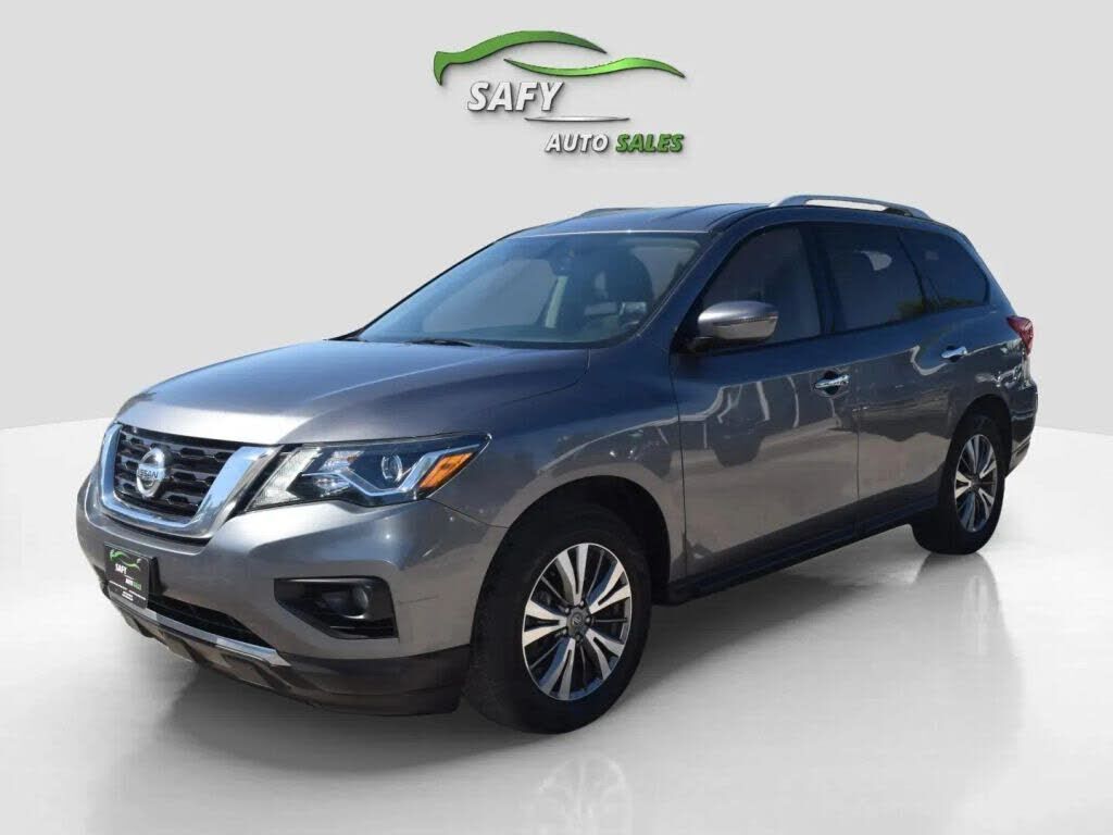 2020 NISSAN Pathfinder
