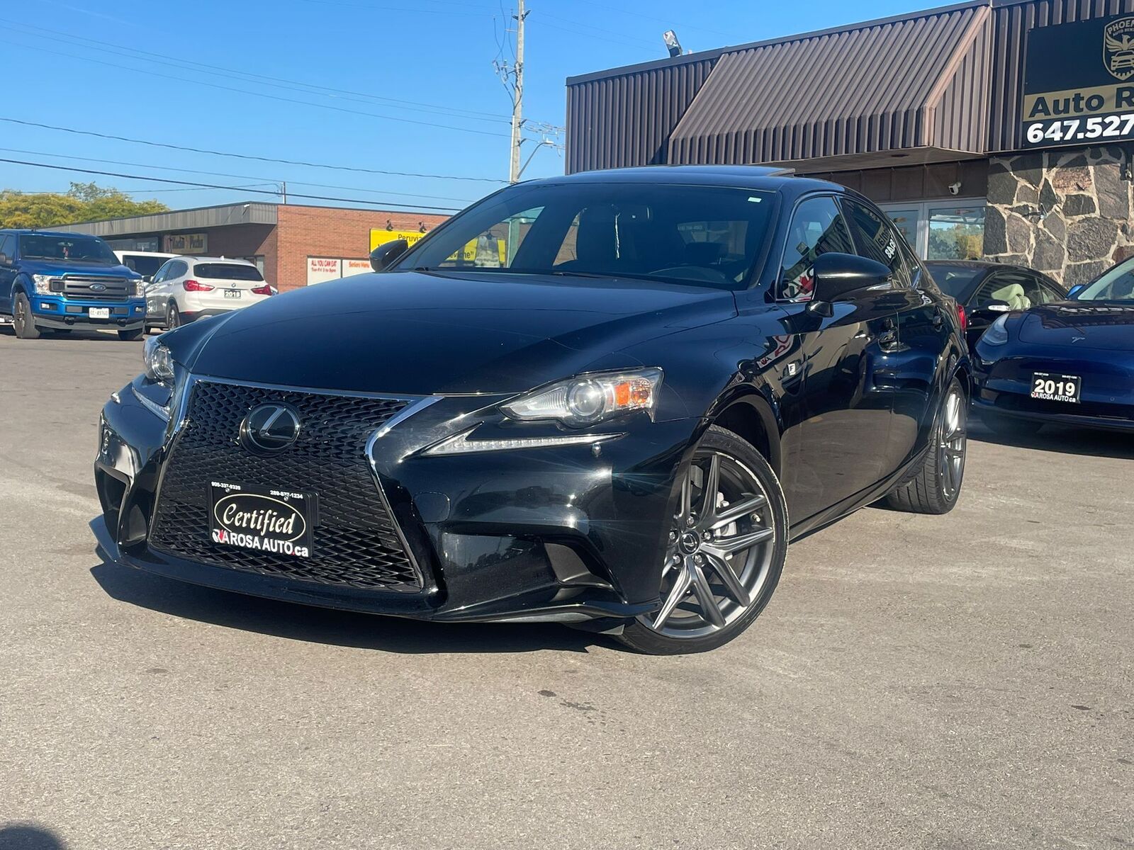 Lexus IS