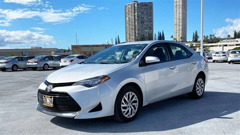 2017 TOYOTA Corolla