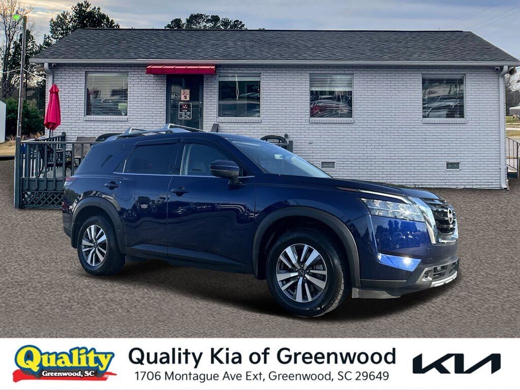 2024 NISSAN Pathfinder