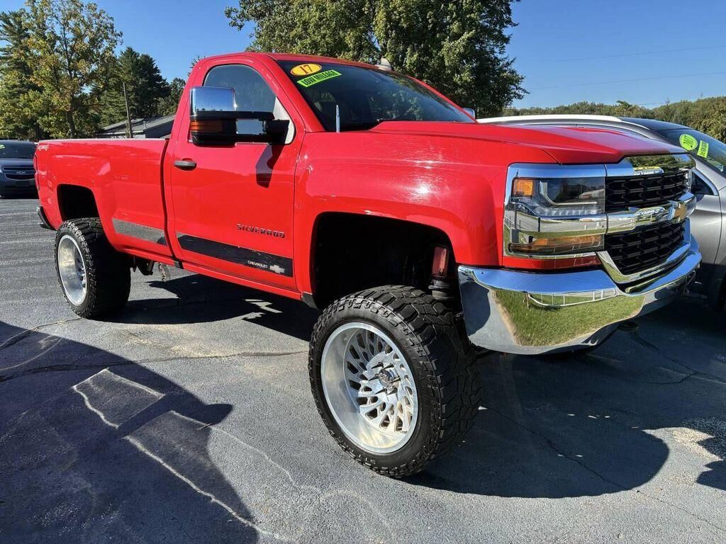 2017 CHEVROLET Silverado