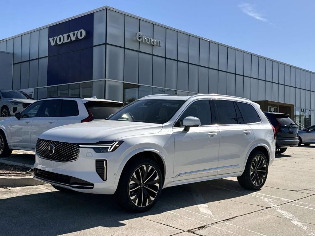 2026 VOLVO XC90