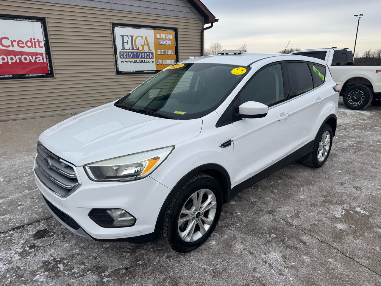 2017 FORD Escape
