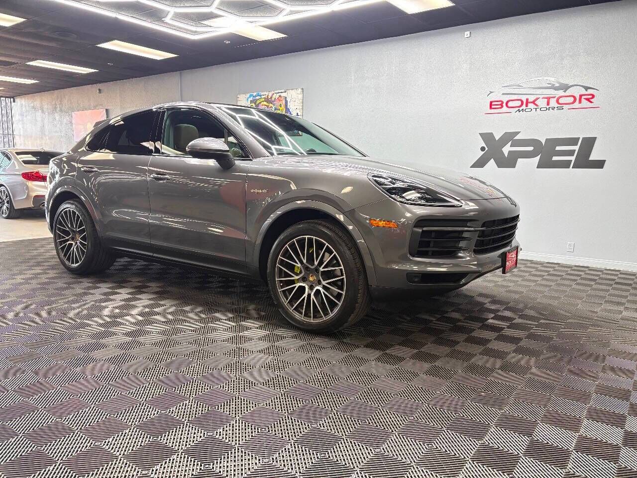 2021 PORSCHE Cayenne