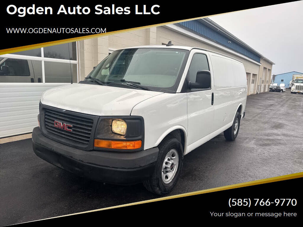 2017 GMC Savana