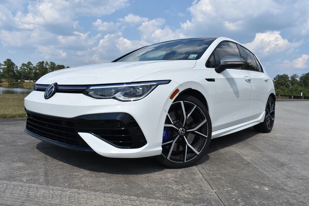 2024 VOLKSWAGEN Golf R