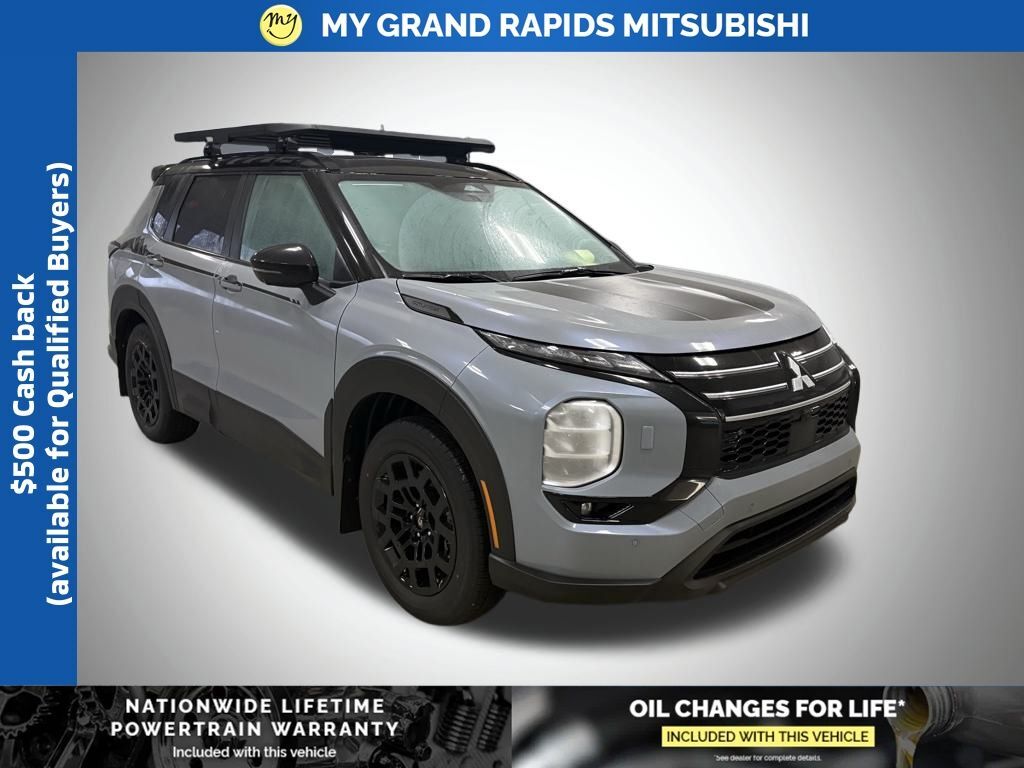 2026 MITSUBISHI Outlander