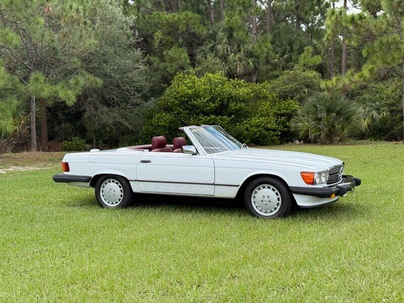 1988 MERCEDES-BENZ 560