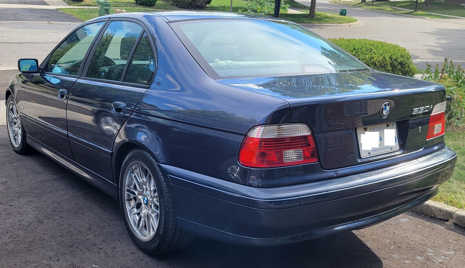 BMW 530i