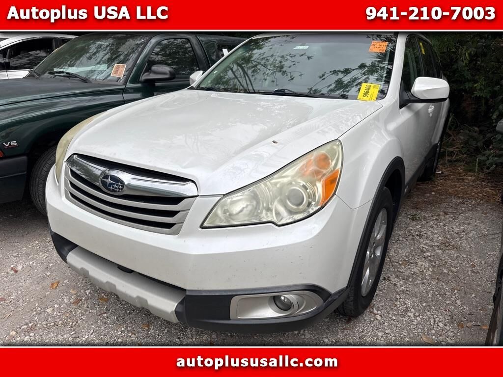 2011 SUBARU Outback