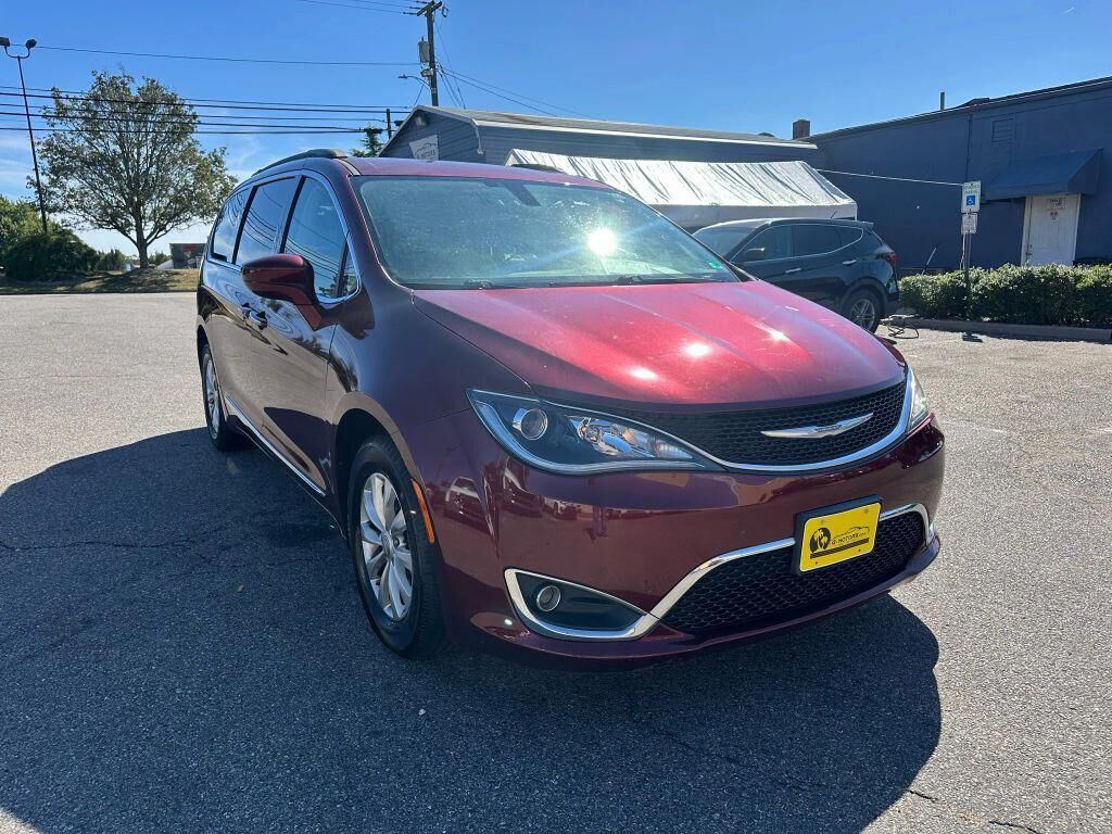 2017 CHRYSLER Pacifica