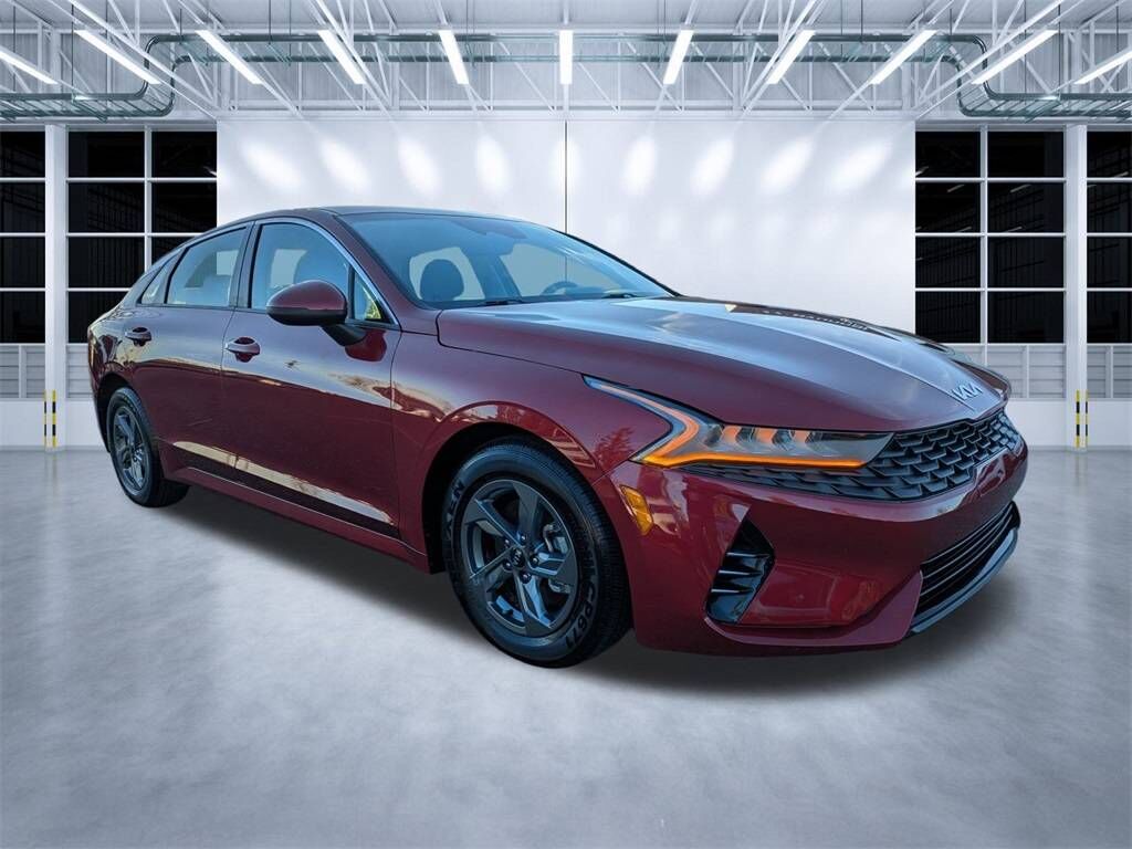 2022 KIA K5
