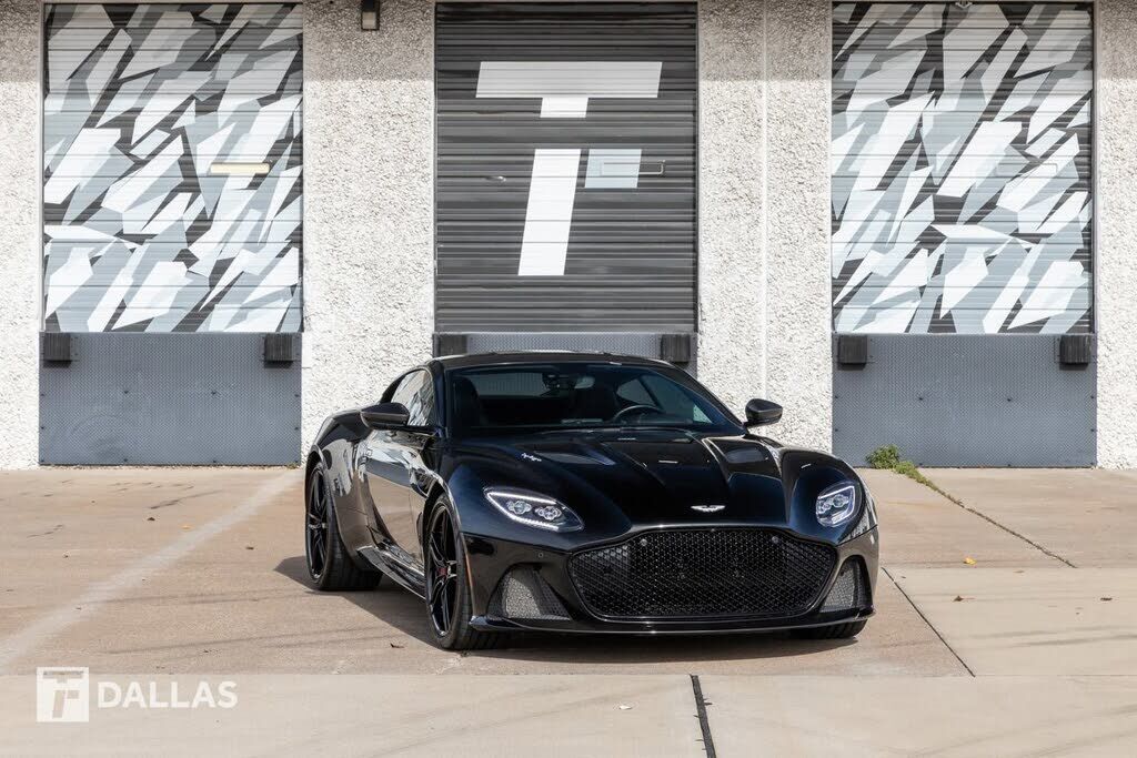 2020 ASTON MARTIN DBS