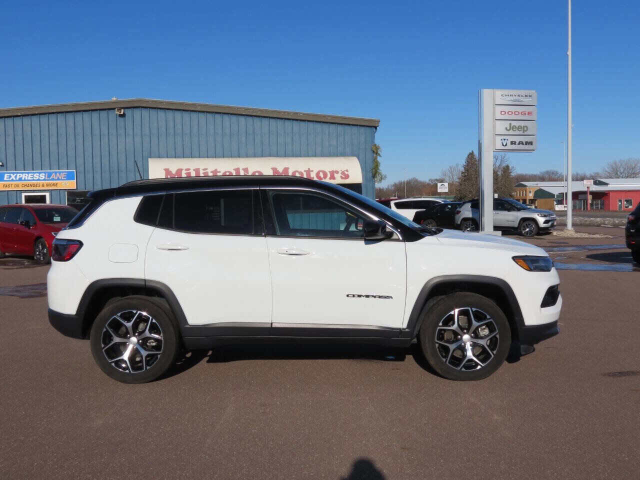 2024 JEEP Compass