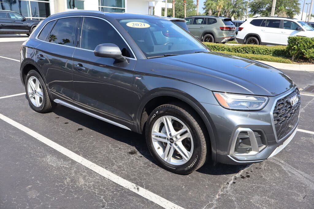2021 AUDI Q5 e