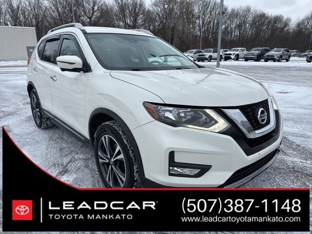 2017 NISSAN Rogue