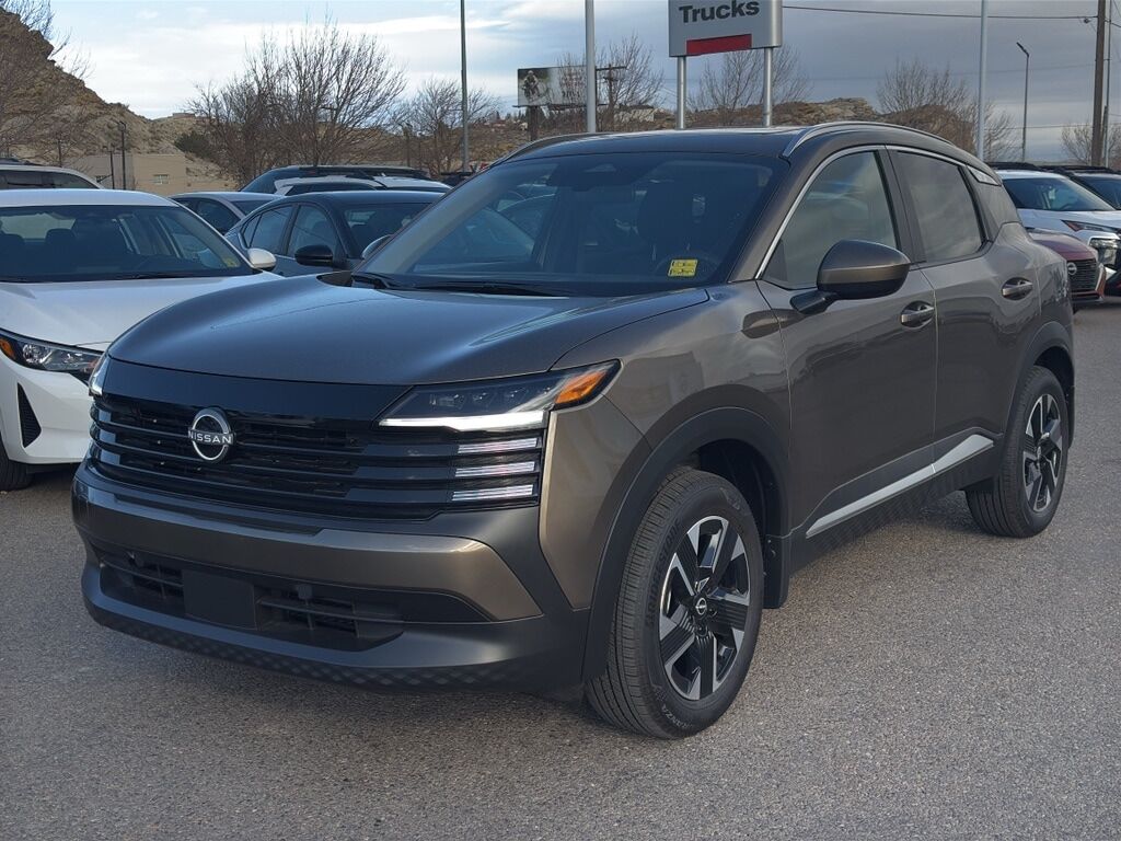 2025 NISSAN Kicks
