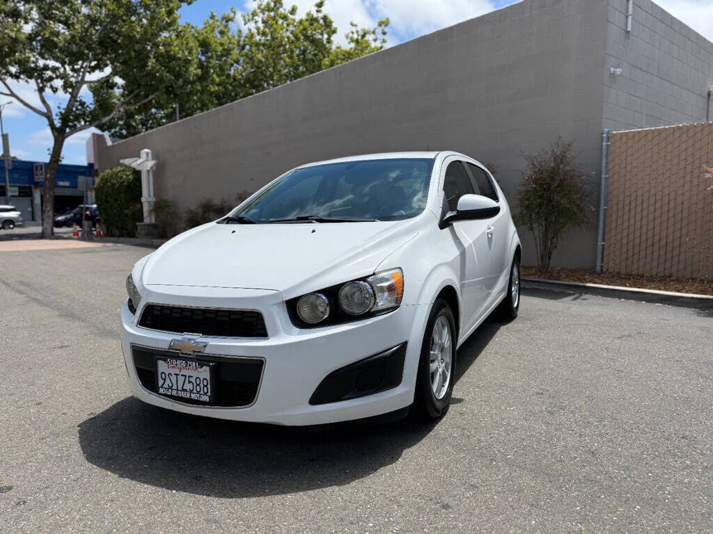 2015 CHEVROLET Sonic