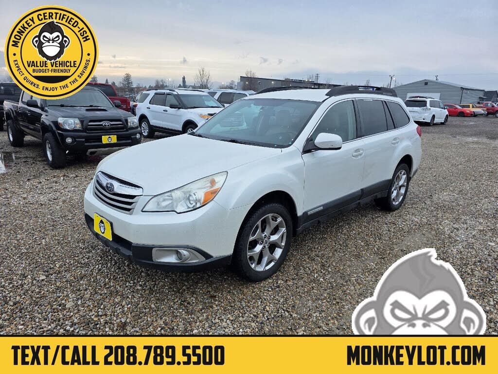 2010 SUBARU Outback