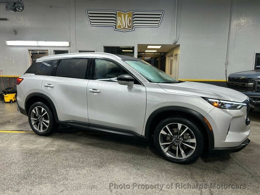 2023 INFINITI QX60