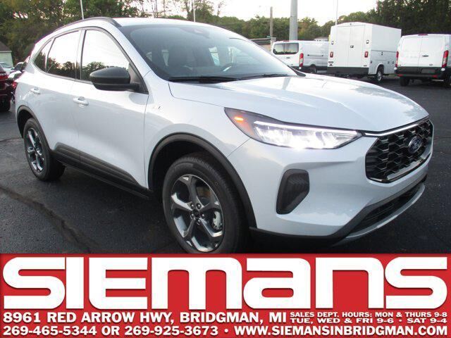 2026 FORD Escape