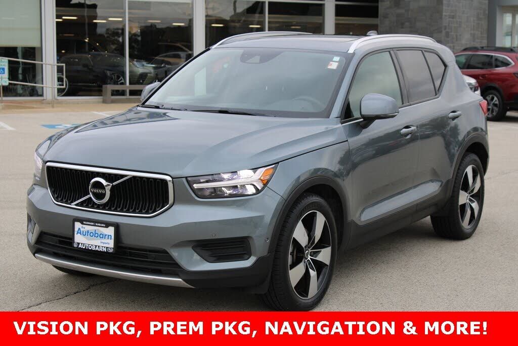 2019 VOLVO XC40