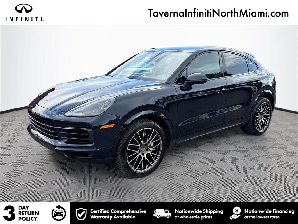 2022 PORSCHE Cayenne