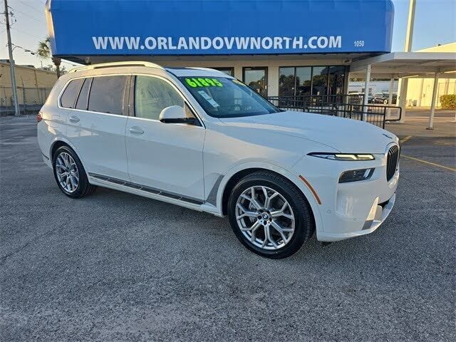 2025 BMW X7