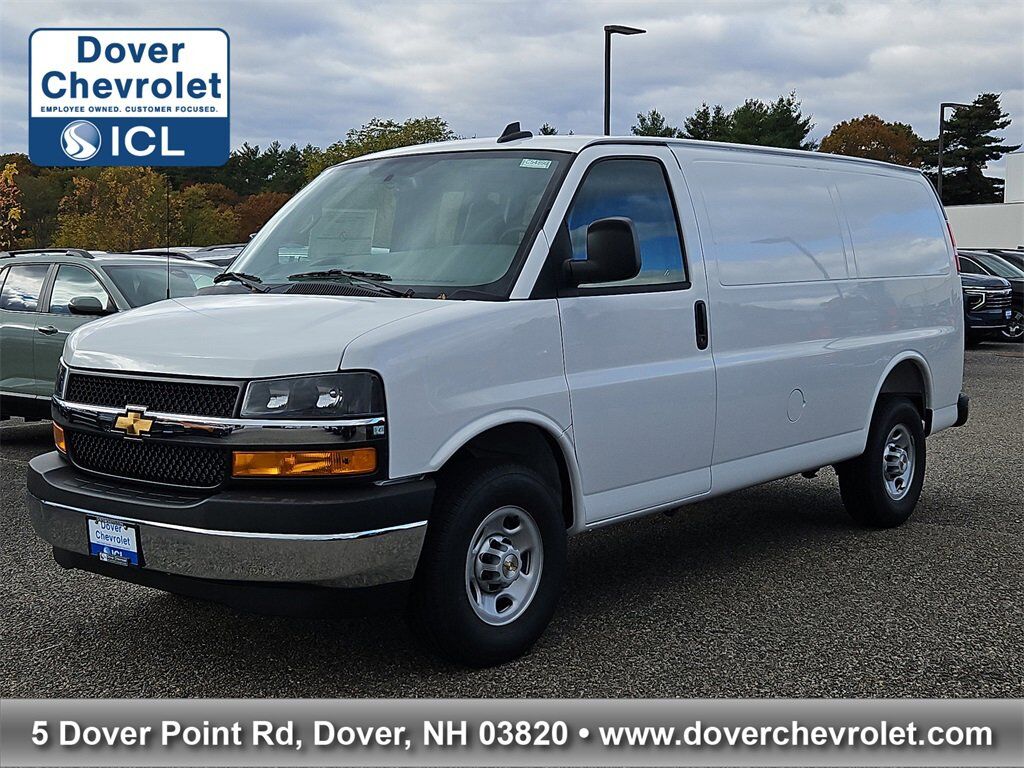 2025 CHEVROLET Express