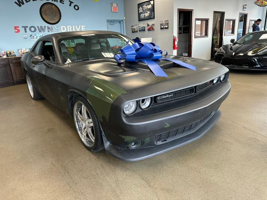 2019 DODGE Challenger