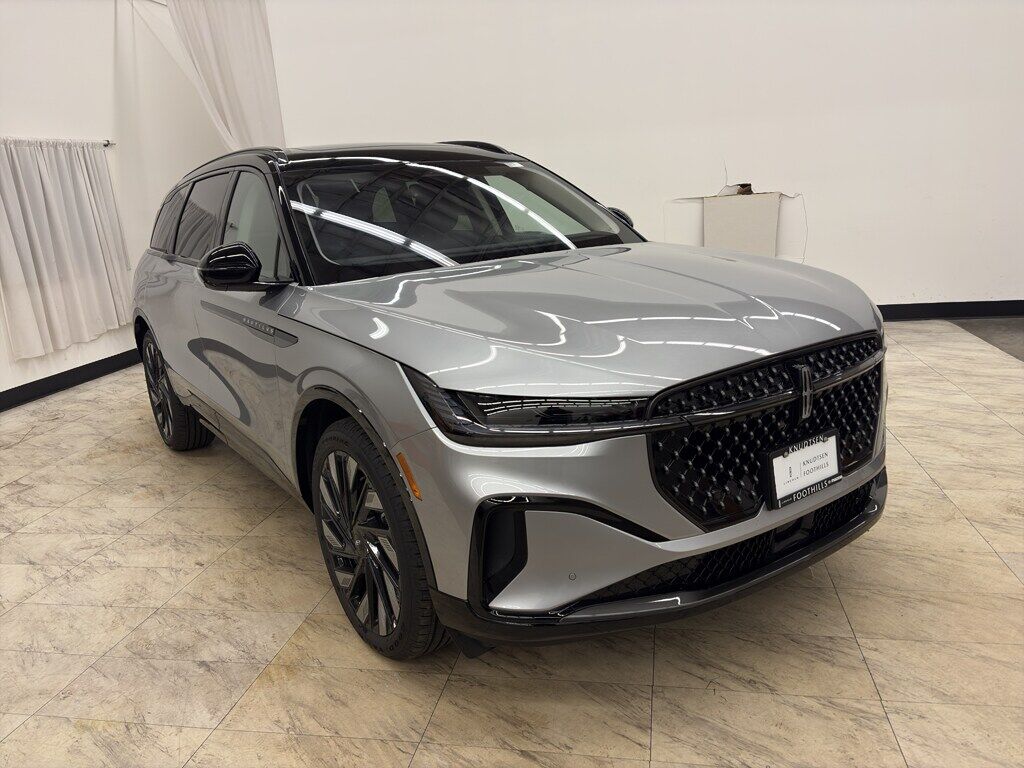 2026 LINCOLN Nautilus