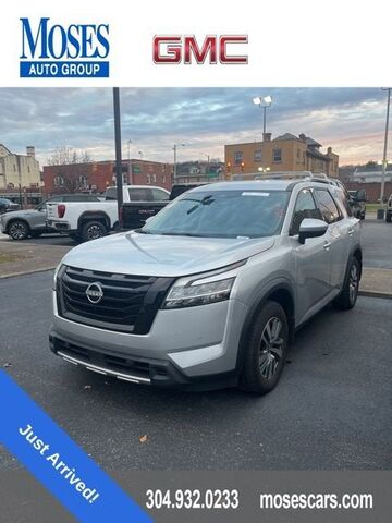 2023 NISSAN Pathfinder