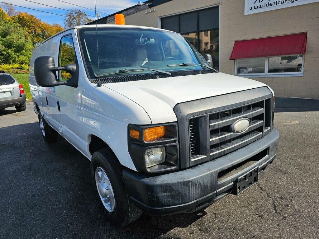 2014 FORD E-250