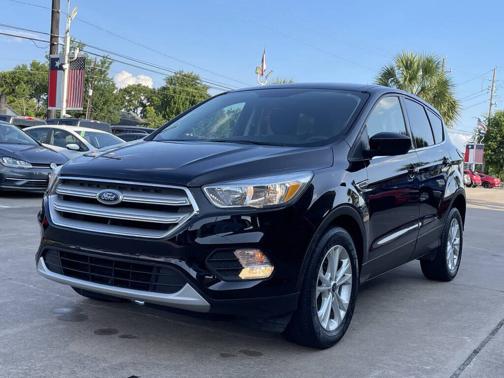 2019 FORD Escape