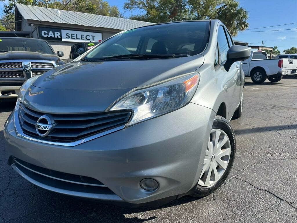 2015 NISSAN Versa