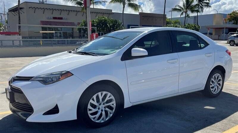 2018 TOYOTA Corolla