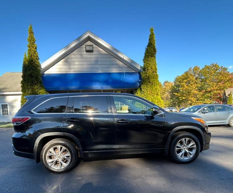 2015 TOYOTA Highlander