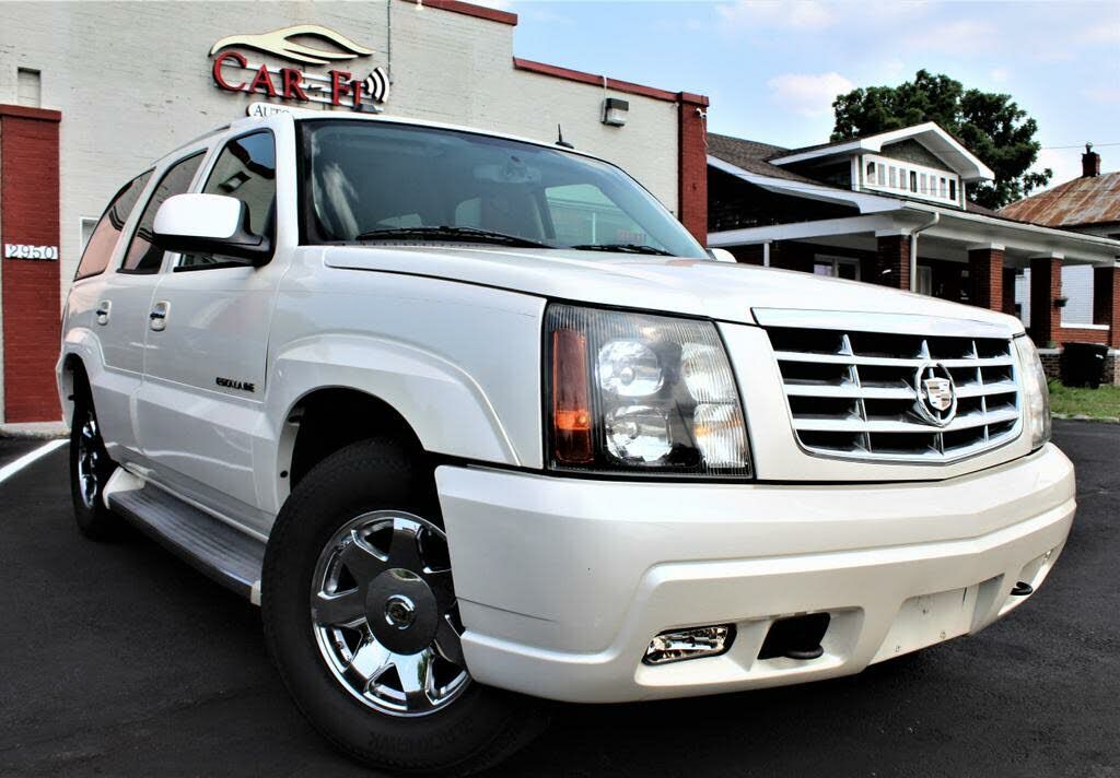 2005 CADILLAC Escalade