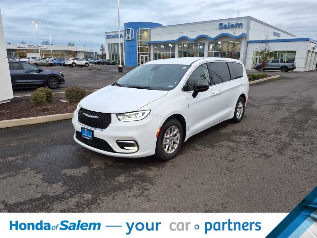 2024 CHRYSLER Pacifica