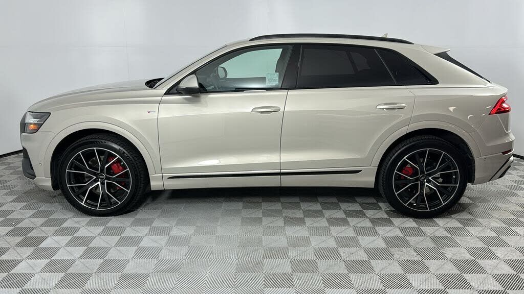 2023 Audi Q8