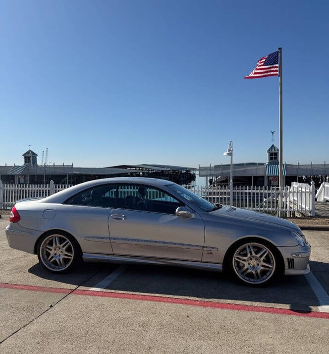 2003 MERCEDES-BENZ CLK-Class