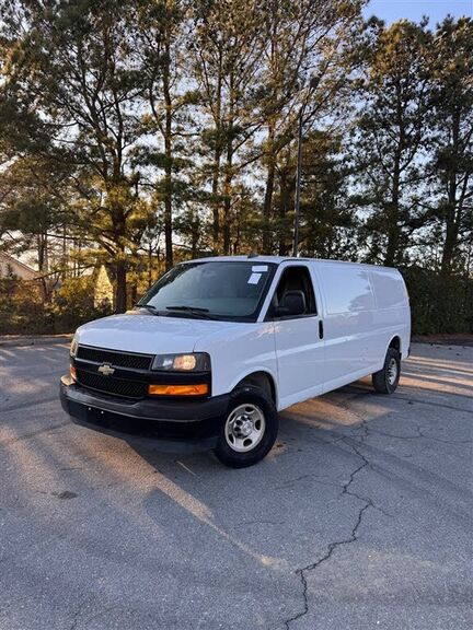 2019 CHEVROLET Express
