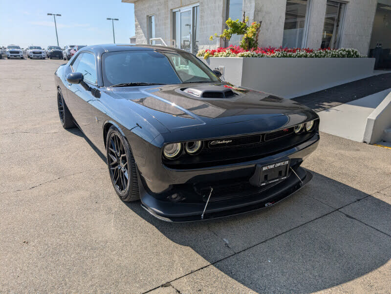 Dodge Challenger