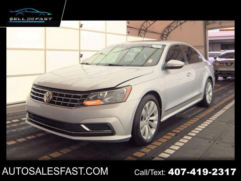 2016 VOLKSWAGEN Passat