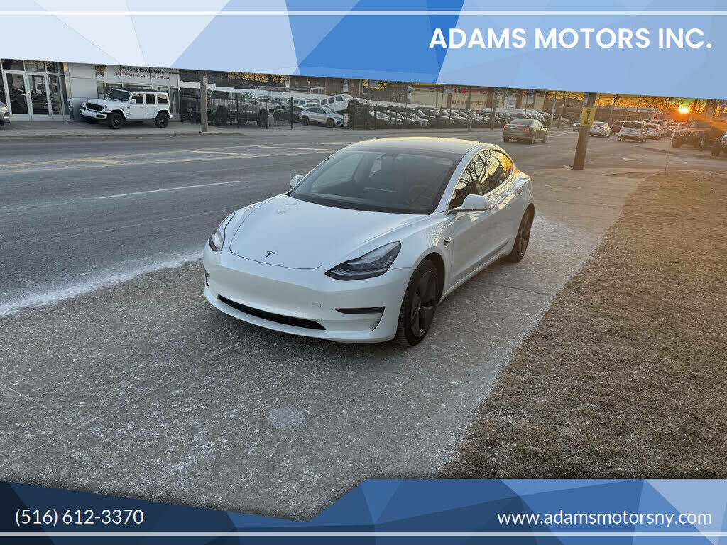2020 TESLA Model 3